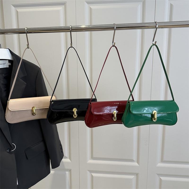 Eine stilvolle und retro Knopfverschluss-, Unterarm-, schicke, einseitige Schulter-, Hand-getragene, Unterarm Damen kleine quadratische Tasche