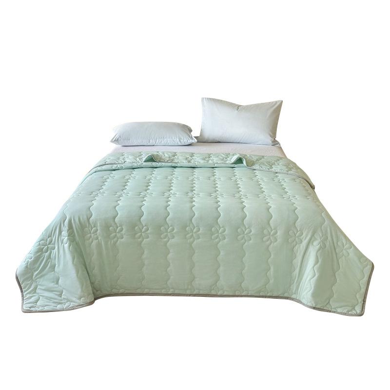 Solid Color Cool Silk Summer Quilt Single Piece Washable Air Conditioning Quilt Summer Gift Summer Thin Quilt