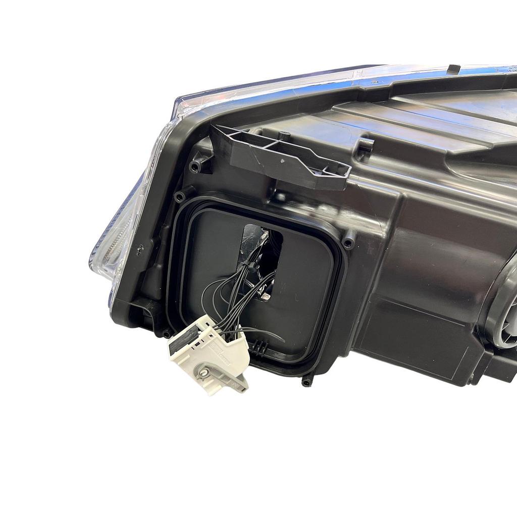 Mercedes A-Class 176 HID Headlight Assembly (2014) Compatible