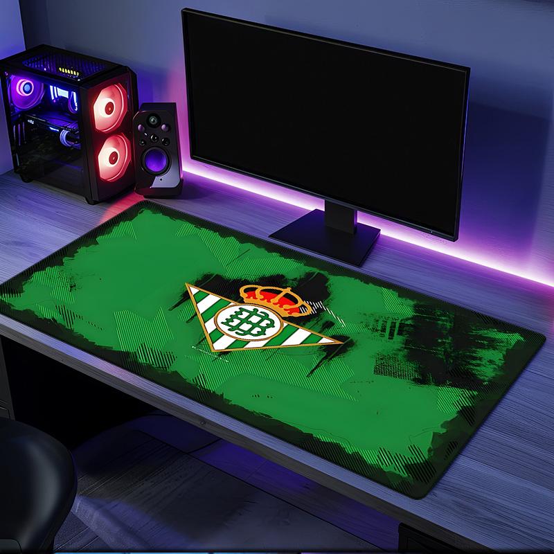 Real Betis Crest Artwork Mouse Pad, Rubber Base, Mouse Pad for Gamers and Office Use, Gaming Desk , Easy To Clean Mat Christmas fan gifts