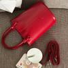 Fashionable Bucket Bag for Women's Popular High-end Simple Handbag Autumn and Winter New Black Versatile Cross-span Bag