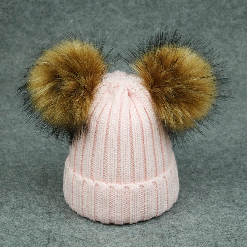 High Quality Winter Knit Hat with Raccoon Fur Ball On the Top Fax Fur Pom Pom Custom Winter Hats Plain Beanie Hat