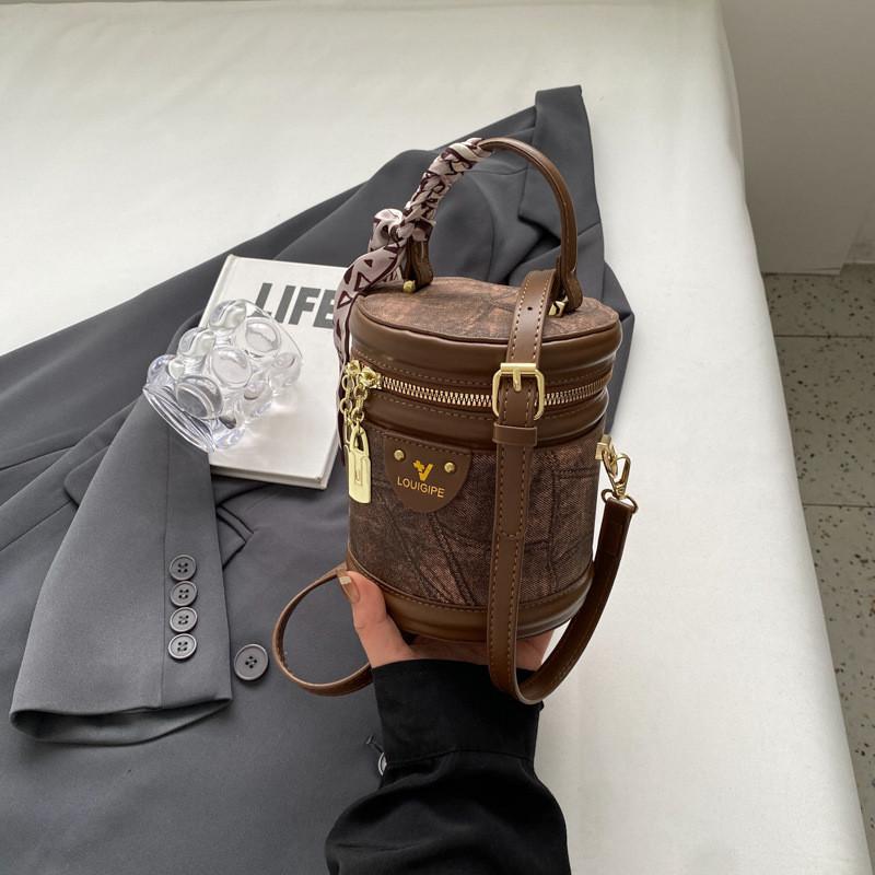 Retro French Vintage Handbag Women 2023 New Autumn Winter Fashion Casual Bucket Bag коричневый