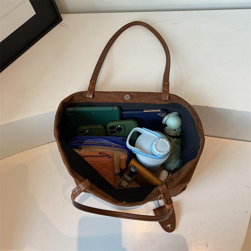 Fashion Lazy Wind Tote Bag Women's New Large Capacity Mother and Child Bag Casual Retro Underarm Shoulder Bag