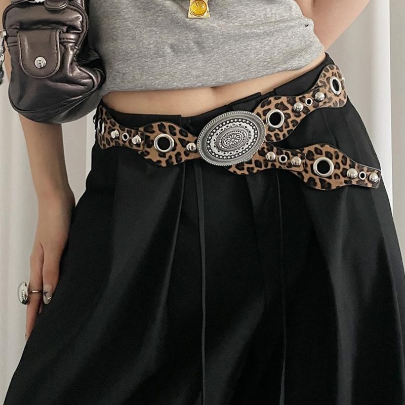 Retro Cowgirl Belt with Studded Detail Adjustable Western Design Sash PU Leather Waist Strap for Women Casual Outfits