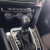 Valve Stems Caps VW Car Shift Stick Cover Carbon Fibre Sports Gear Lever Cap For Volkswagen Polo Golf GTI CC Tiguan Arteon Passa zd7