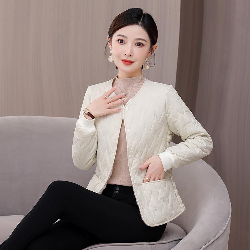 Women's Lightweight Cotton Padded Jacket with Velvet Lining - 2025 Trendy Short Style