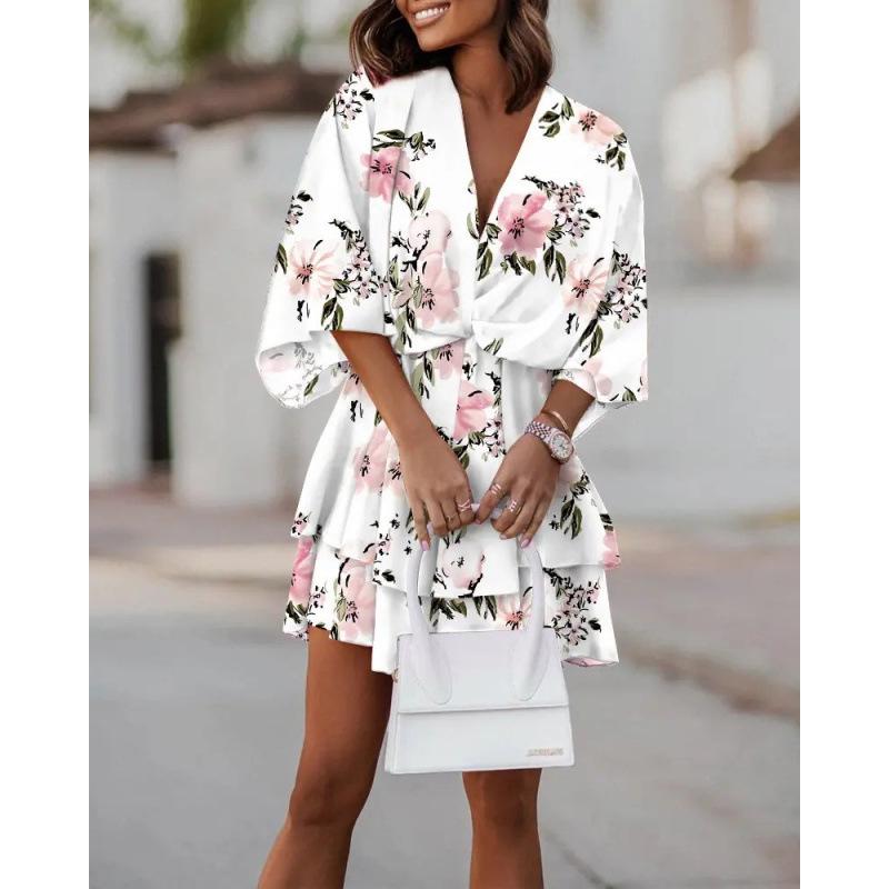 2025 Autumn V-Neck Loose Batwing Sleeve Printed Dress for Women