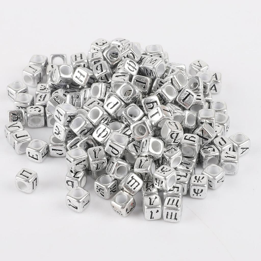 100 ks smíšených ruských písmen akrylových čtvercových plochých korálků pro výrobu šperků z náramků a náhrdelníků