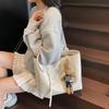 Simple retro tote bag women's new large-capacity versatile shoulder bag winter fashion underarm commuter bag