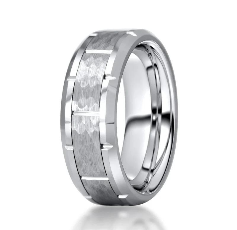 Hot Selling New 8mm Wide Vintage Hammer Pattern Brushed Sand with Horizontal Grooves for Men and Women's Ring Pairs