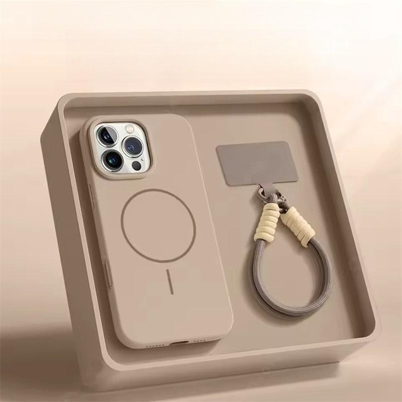 

Магнитный чехол для телефона для IPhone 15 14 16 Plus 11 12 13 16 Pro Max Силиконовый шнурок Magsafe Ремешок Защита Мягкая крышка iPhone 12 коричневый