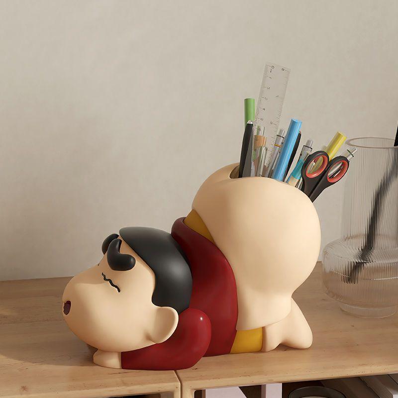1 Piece Desktop Ornament  Crayon Shin Chan Anime Pen Holder Trendy Play Handmade Model Doll Children'S Birthday Gifts