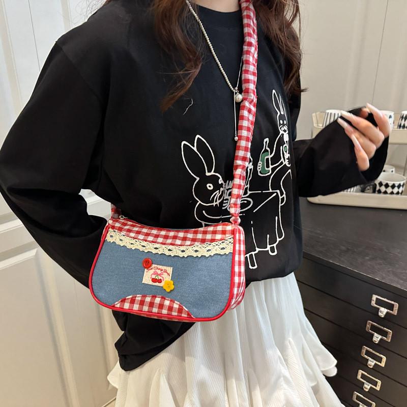 Cute Plaid Shoulder Bag With Zipper Closure For Daily Casual Use