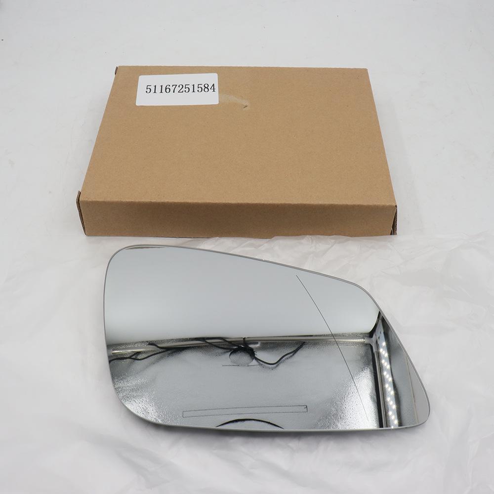 

BMW Rearview Mirror Glass for 1, 3, 5, 6, 7 Series (Part: 51167251584) -