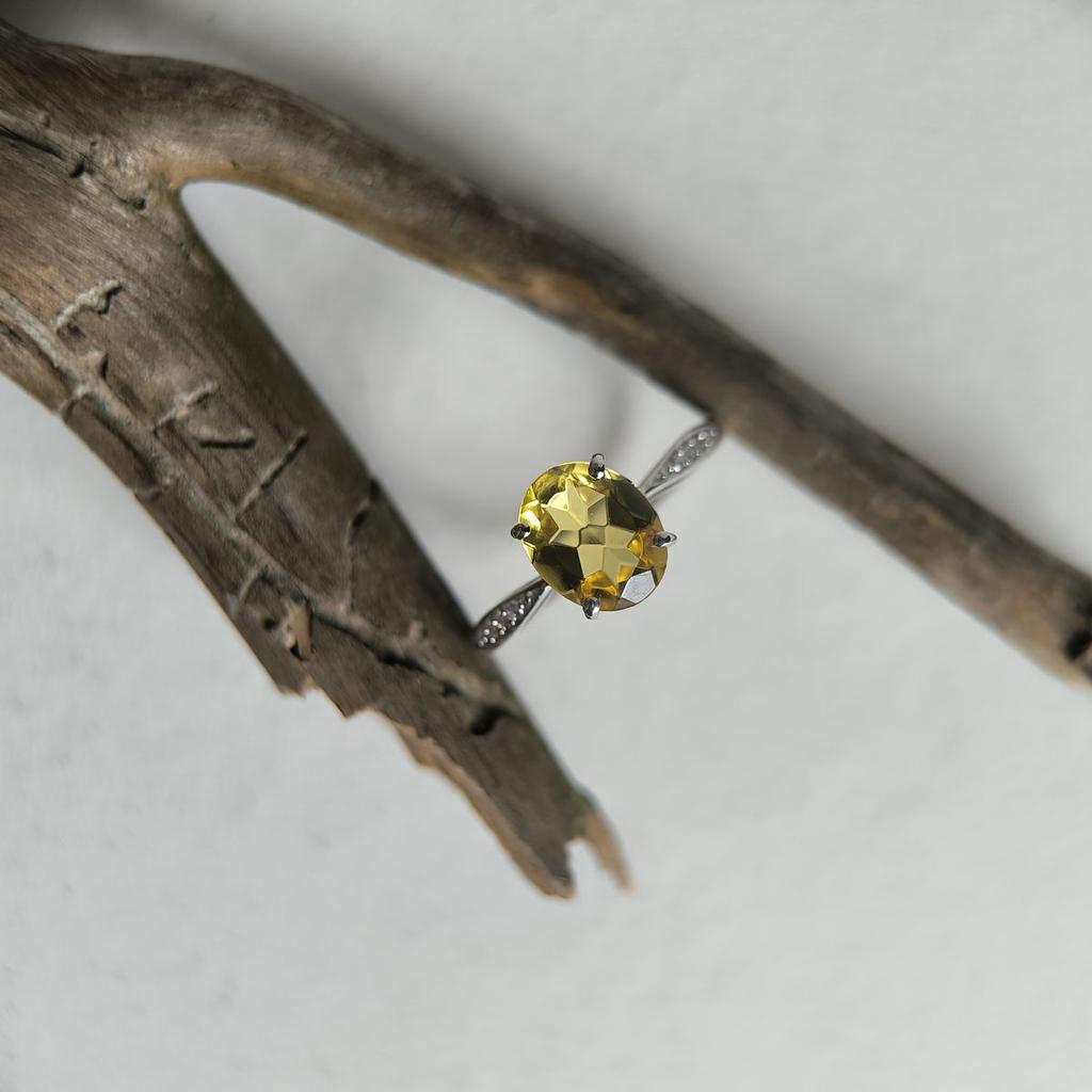 Silver Ring with Citrine Nano 1.113ct, Product Weight 2.87 Gr (2189879)