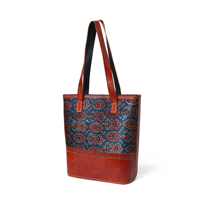 MaheTri  Neela Ajrakh Leather Tote Bag For Women, Designed for Everyday Use One-Size синий