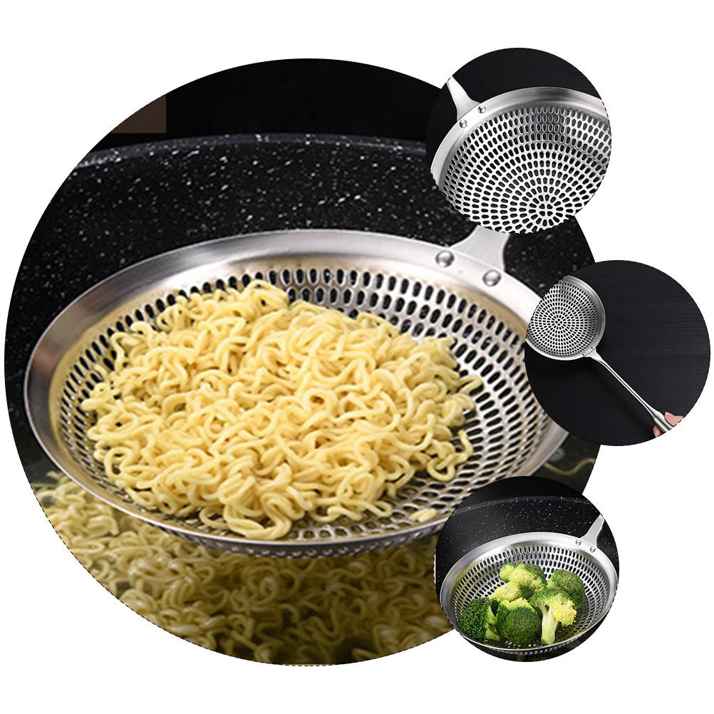 1Pcs Stainless Steel Oil Strainer Long Handle Frying Scoop for Hot Pot Noodles Vegetables Meats French Fries Colander Spoon Mesh