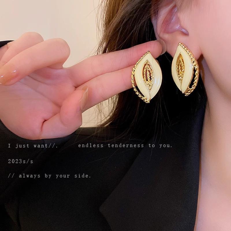 Geometric Green Retro Korean Square Earrings for Women