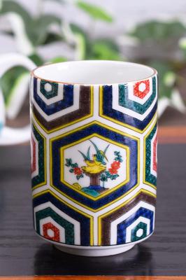 Waza No Kura: Stylish Kutani Ware Teacups, High-quality Ko-Kutani Ceramics, Japanese Tableware, Teacups and Tea Bowls, Made In Japan