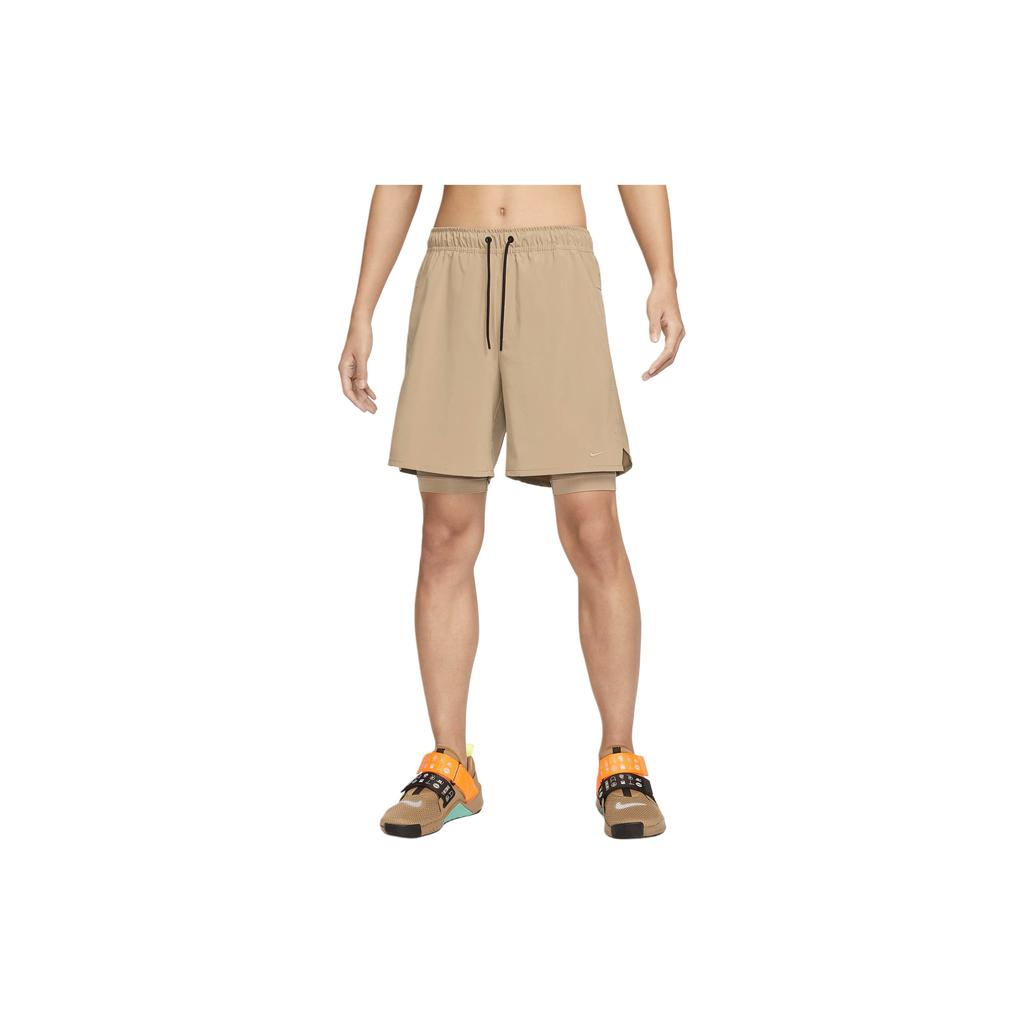 Nike Einfarbige Trainings-Straight-Leg-Kordelzug-Mid-Waist-Freizeithorts Herrenhosen Khaki DV9335-247