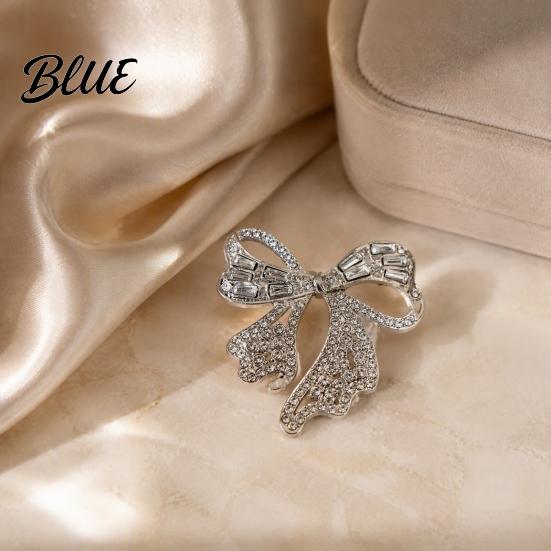 Alloy Brooch Pin Sparkling Rhinestone Bow Brooch Mini Bowknot Shaped Lapel Shape Jewelry Pin Clothing Accessory for Women Girls Minimalist Metal