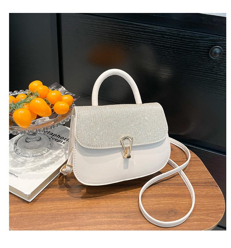 New Spring and Summer Foreign Style, Advanced Texture Temperament, Versatile Light Luxury, Niche Atmosphere, Portable Shoulder Messenger Bag for Women