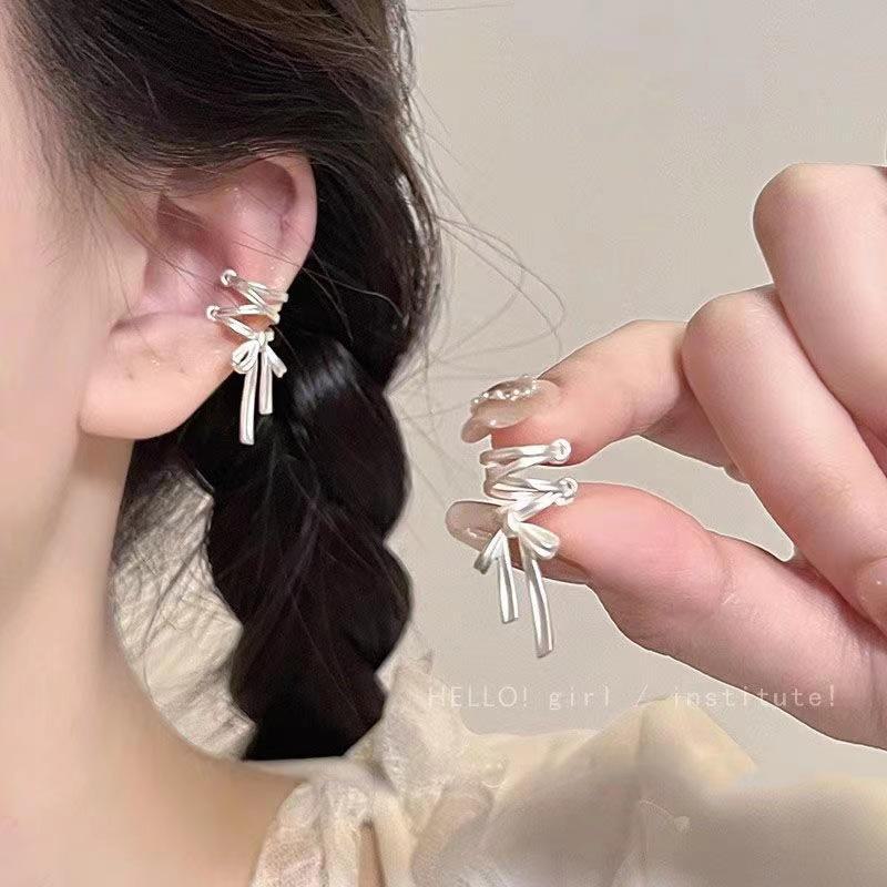 Pure White Bow Ear Clip for Women - Trendy, Sweet, High-End, No Piercing Needed