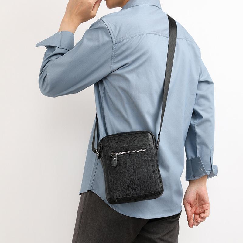 Men's Bag Multi-functional Men's Single-shoulder Crossbody Bag Casual Fashionable and High-end Men's Bag