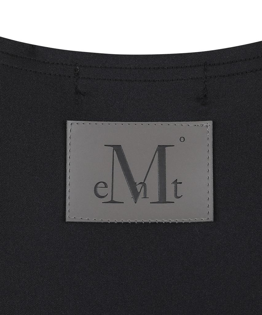 MUCENT Bruno Setup Metal Logo Cutout Layered Short Sleeve Tee