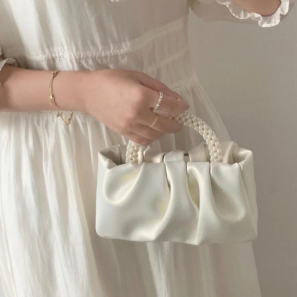 Spring and Summer New Fashion Joker Texture Pearl Pleated Clouds Pearl Sweet Pink Handbag Dinner Bag Bag Women's Handbag
