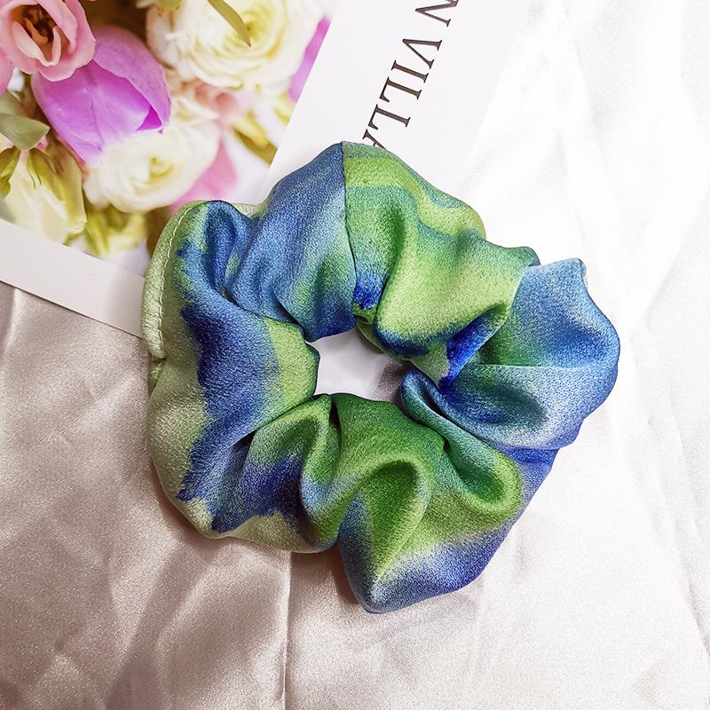 Lystrfac Solid Color Slik Padded Pleated Hairband for Women Fashion Scrunchy Headband Retro Hair Loop Female Hair Accessories