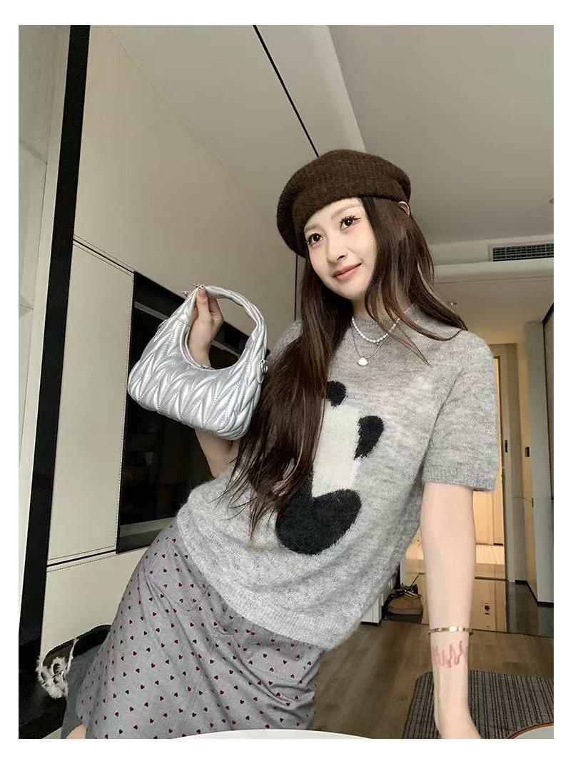 

Весенний трикотажный топ в европейском стиле с пандой 2025 - Женский свитер премиум-класса с рукавом до локтя M серый