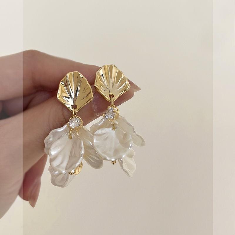 Pinkdudu Vintage Shell Petals Zinc Alloy Earrings Simple Drop Earrings Women Jewelry PD2371
