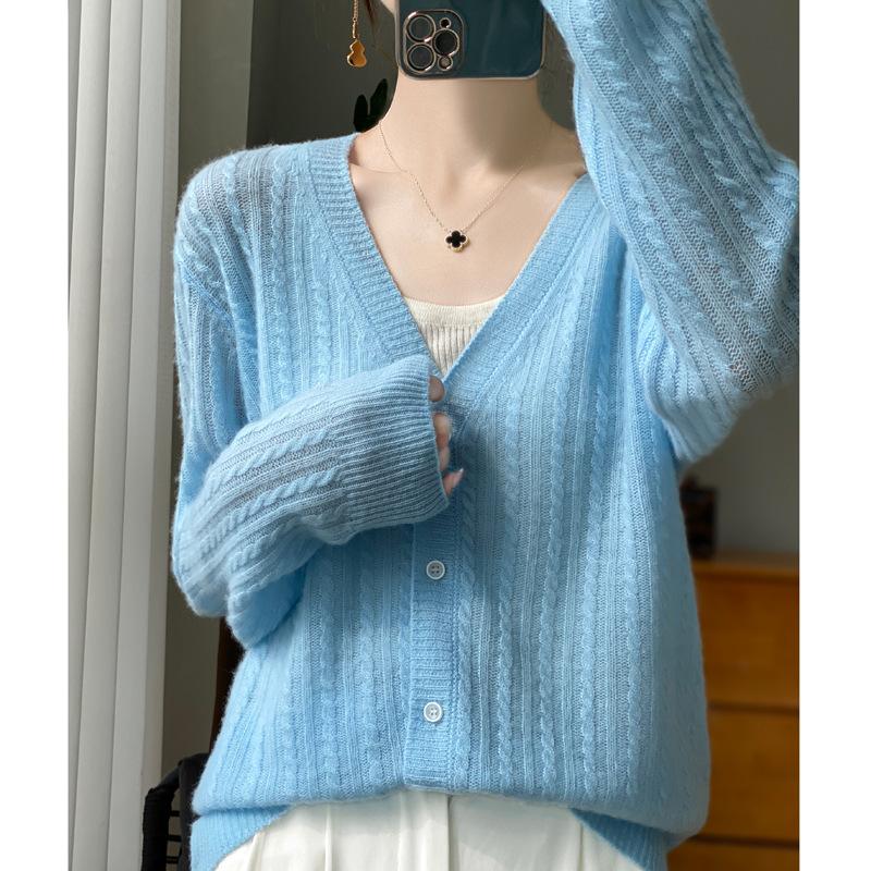 Autumn and Winter New V-neck Cardigan Women's Fashion Versatile Twisted Hollow Design Women's Top