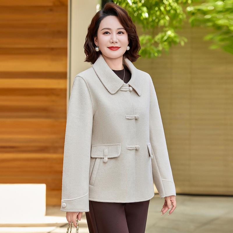 New Autumn/Winter Stylish Double-Sided Wool Coat for Middle-Aged Women - Slim Fit, Short, Age-Reducing, Versatile.