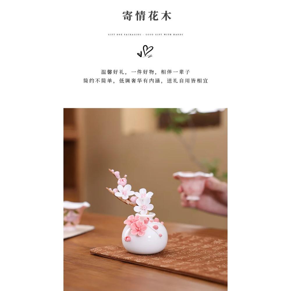 Ceramic Hand-molded Plum Blossom Vase Jadeite Porcelain Warm Transparent Decorative Fresh and Delicate Flower Vase Decorative