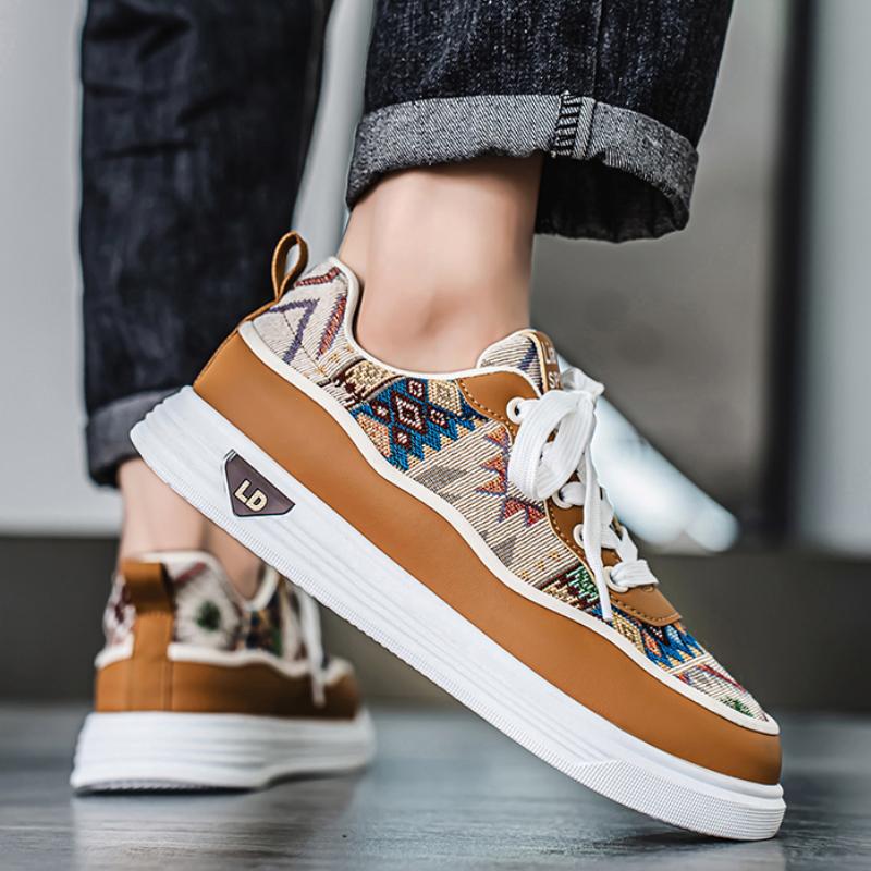 Men's Fashion Casual Low Top Skateboarding Shoes Boys Comfortable Sneakers Male Students Trending Soft Sole Classic Breathable Gym Non-slip