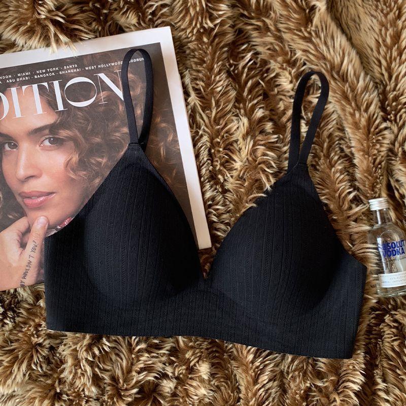 Women's Summer Sweet Floral Seamless Bra Push-Up Naked Feeling Soft Support Anti-Drooping Side Boob Control Underwear