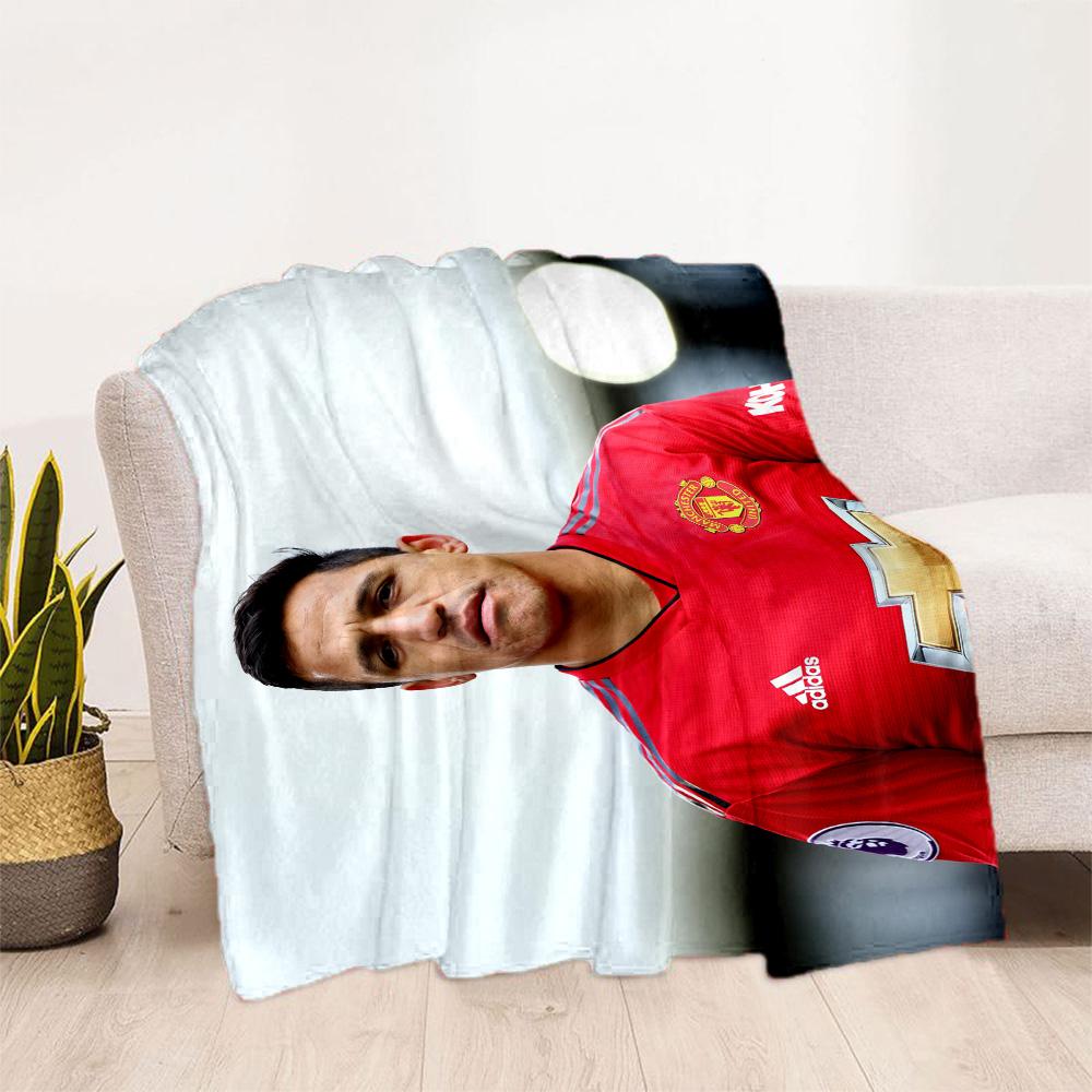 Arsenal Player Action Blanket Warmthful Decor Great for Picnics Office Sofa All-Season Use Digital Print Gifts For Family Or Friends