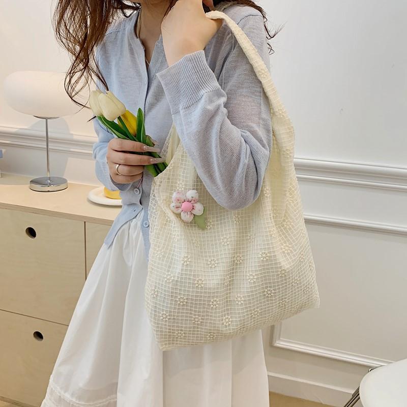 Tote Bag Lace Flower Embroidery Canvas Bag Versatile Travel Shoulder Bag Women