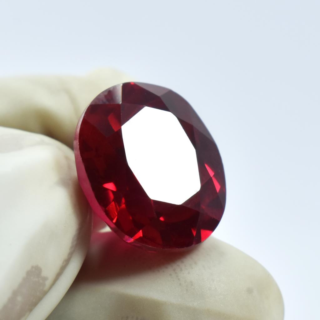 Extremely Rare 13.75 Ct Natural CERTIFIED Loose Gemstone Oval Cut Blood Red Ruby SU-1042