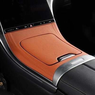 Naklejka na wnętrze samochodu Folia ochronna na skrzynię biegów dla Mercedes Benz Klasy C W206 2024 Naklejka na panel biegów samochodowych Czarny włókno węglowe