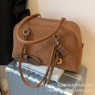 Retro Underarm Bag Women's Autumn and Winter 2025 New Trendy Korean Portable Bowling Bag Suede Large-capacity Women's Bag
