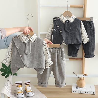 Meninos (até 3 anos) – Conjuntos de roupa