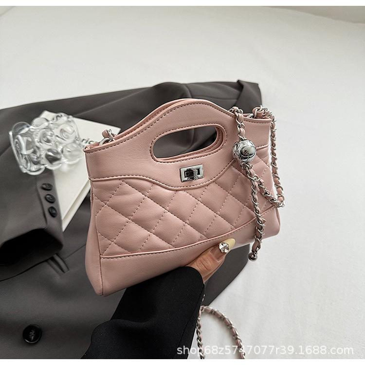 2025 new women's shoulder messenger bag ins Korean version of Xiaoxiangfeng chain hand bag fashionable versatile women's bag