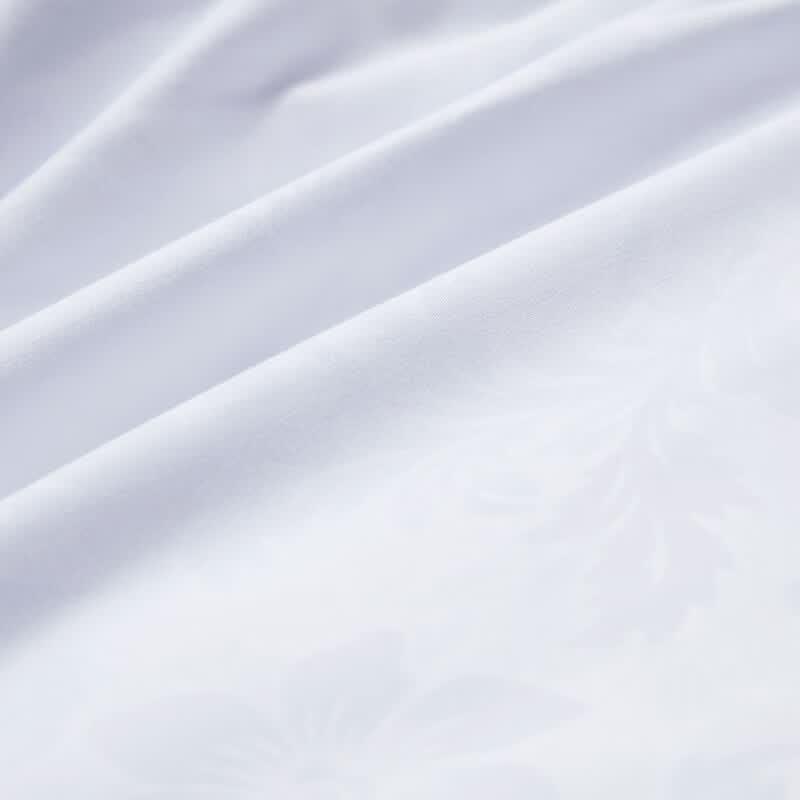 FUANNA Cloud Dream Antibacterial Four-Season Quilt