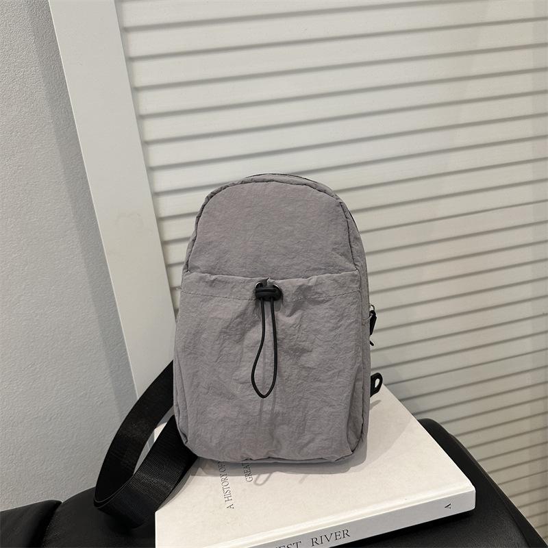 Casual, Lightweight and Fresh Mobile Phone Summer Simple Sports Drawstring Large Capacity Crossbody Shoulder Small Square Bag