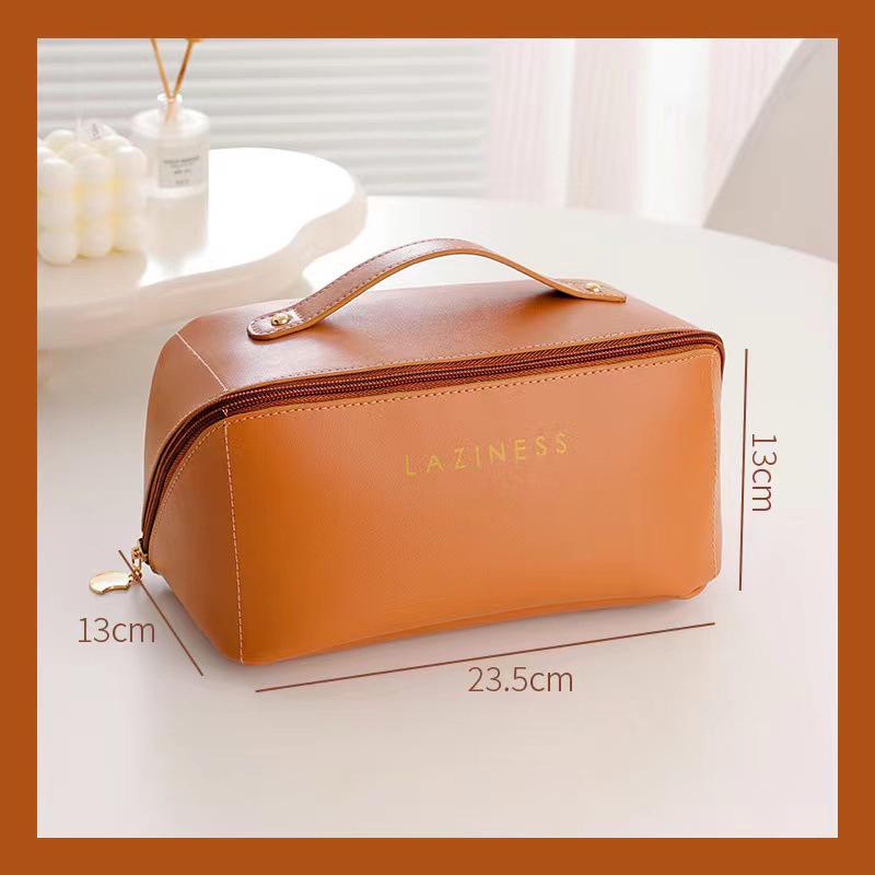 New Ladies Cosmetic Bag PU Leather Pillow Bag Female Portable Travel Make up Bag Large Capacity Cosmetic Bag Storage Organizer