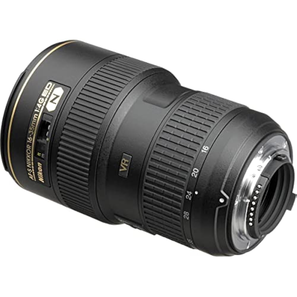 Nikon Wide Angle Zoom Lens AF-S NIKKOR 16-35mm f/4G ED VR Full Size Compatible